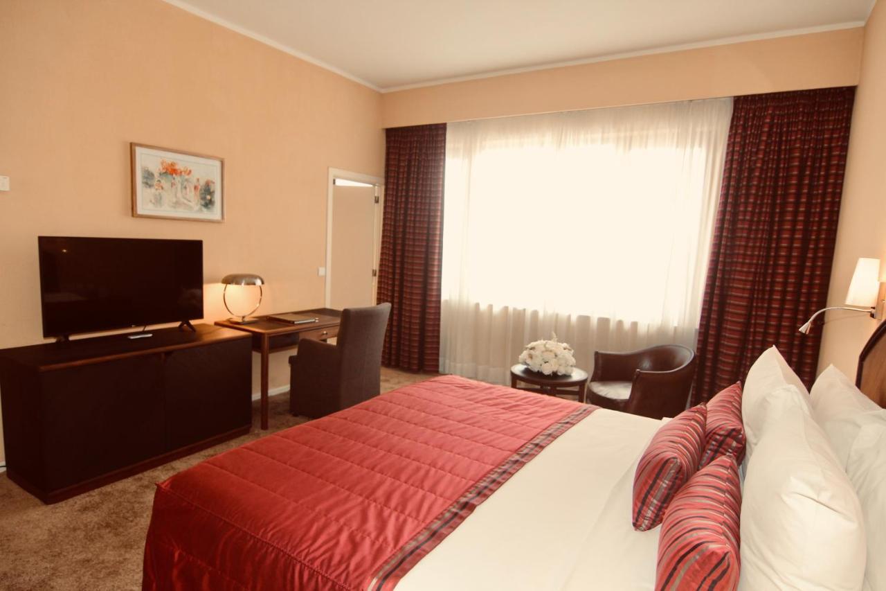 Hotel Memling Kinshasa Bagian luar foto