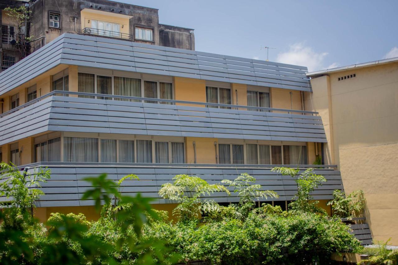 Hotel Memling Kinshasa Bagian luar foto